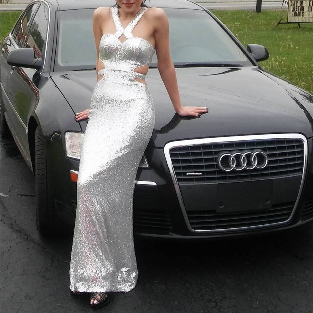 Prom dress